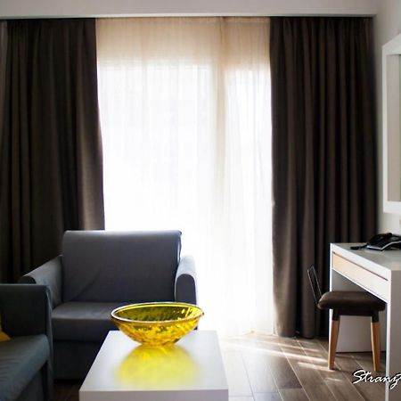 Olympus Thalassea Hotel Paralía Extérieur photo